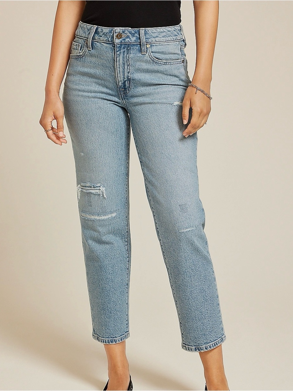 Maurices Edgely High Rise Relaxed Straight Ankle Jean Light Wash Ripped Size 12